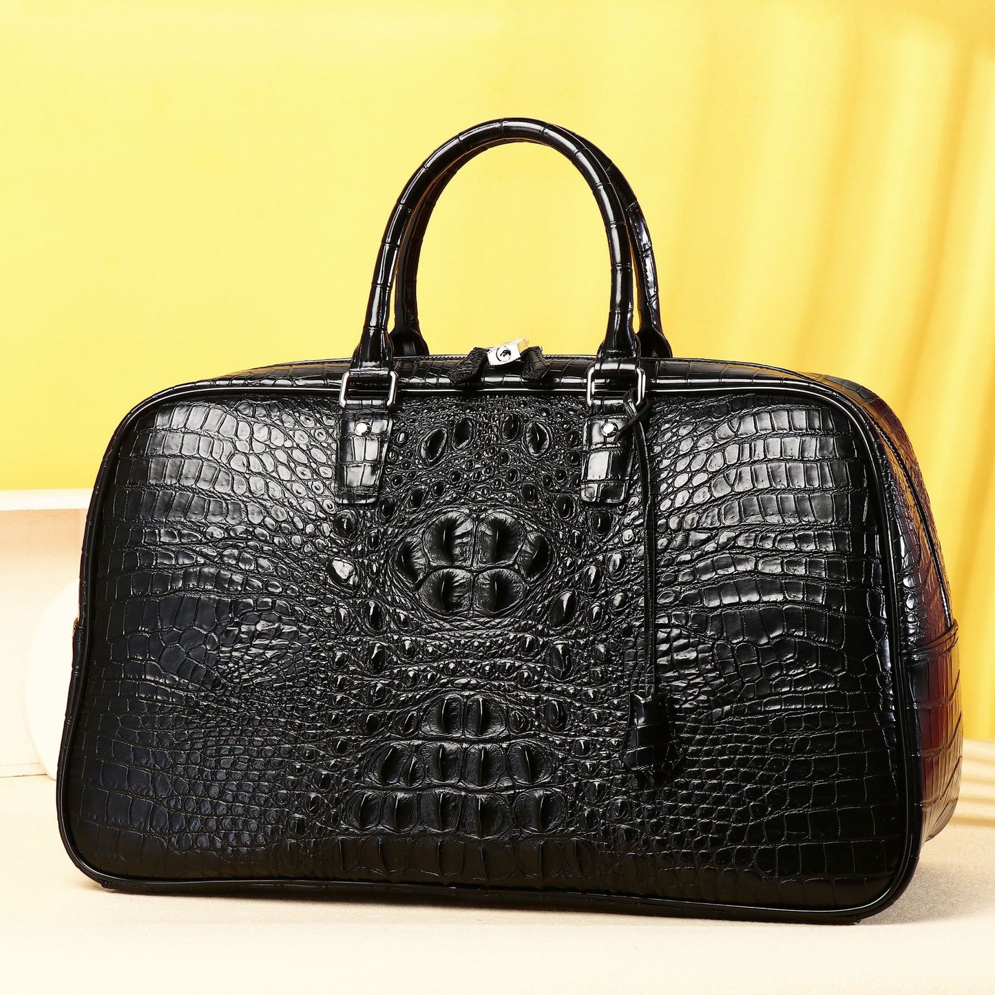 New Arrival Croc-Effect Large Travel Duffel Bag for Men, A Casual Top-Handle Tote with High-End Fashionable Laptop Compartment, Perfect for Travel & Work