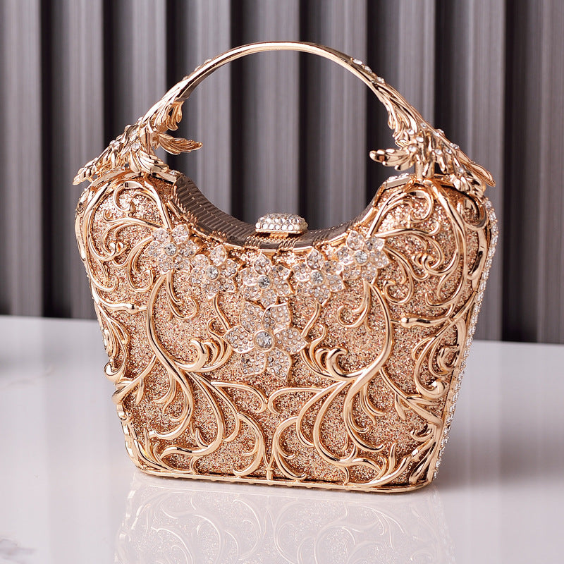 Elegant Black Hollow-Out Evening Clutch for Women, A Sparkly Premium Banquet Party Handbag with Sophisticated Design, Perfect for Special Occasions