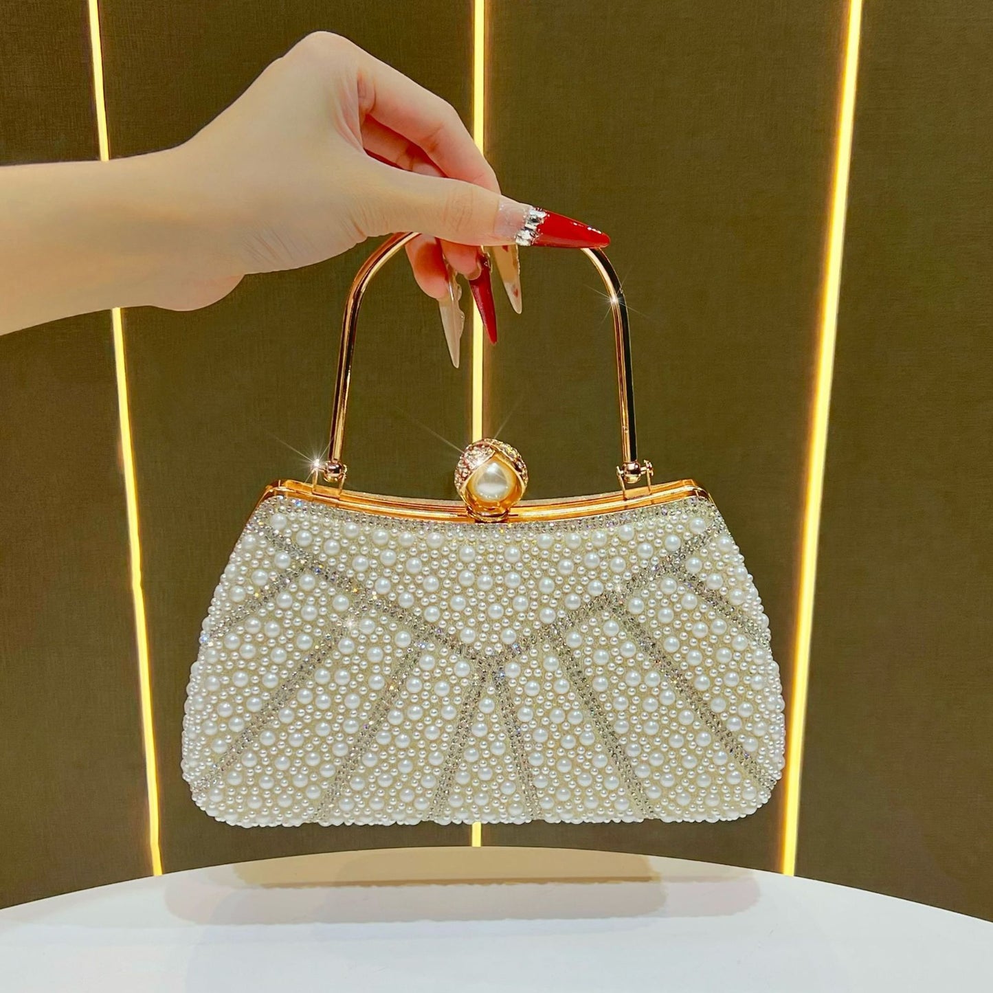 Elegant Pearl Embellished Luxury Evening Bag for Women, A Glamorous Top-Handle Crossbody Clutch Purse Perfect for Wedding Cheongsam Banquets & Formal Events