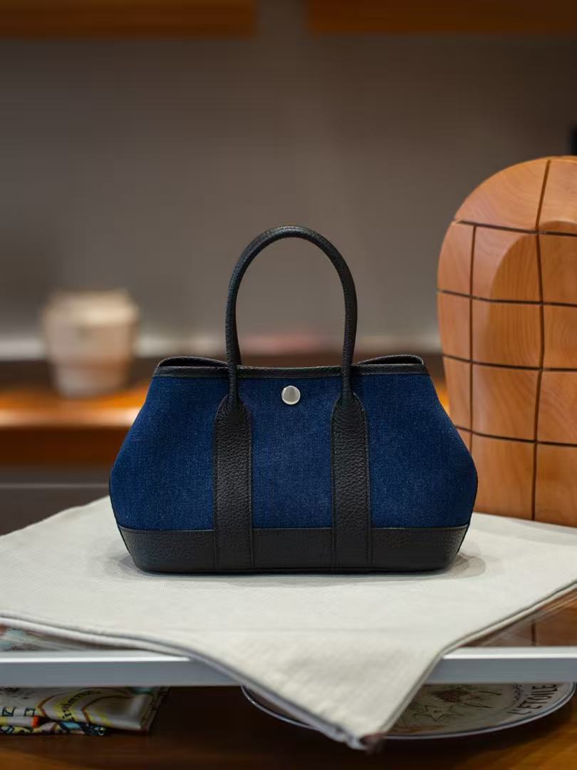 Women's Garden-Style Tote Bag 23cm, Hermès-Inspired Semi-Handmade Waxed Stitching Handbag, Panda-Inspired Design with Cowhide Leather & Canvas Contrast Patchwork, Trendy Shoulder Top-Handle Purse for Daily Use
