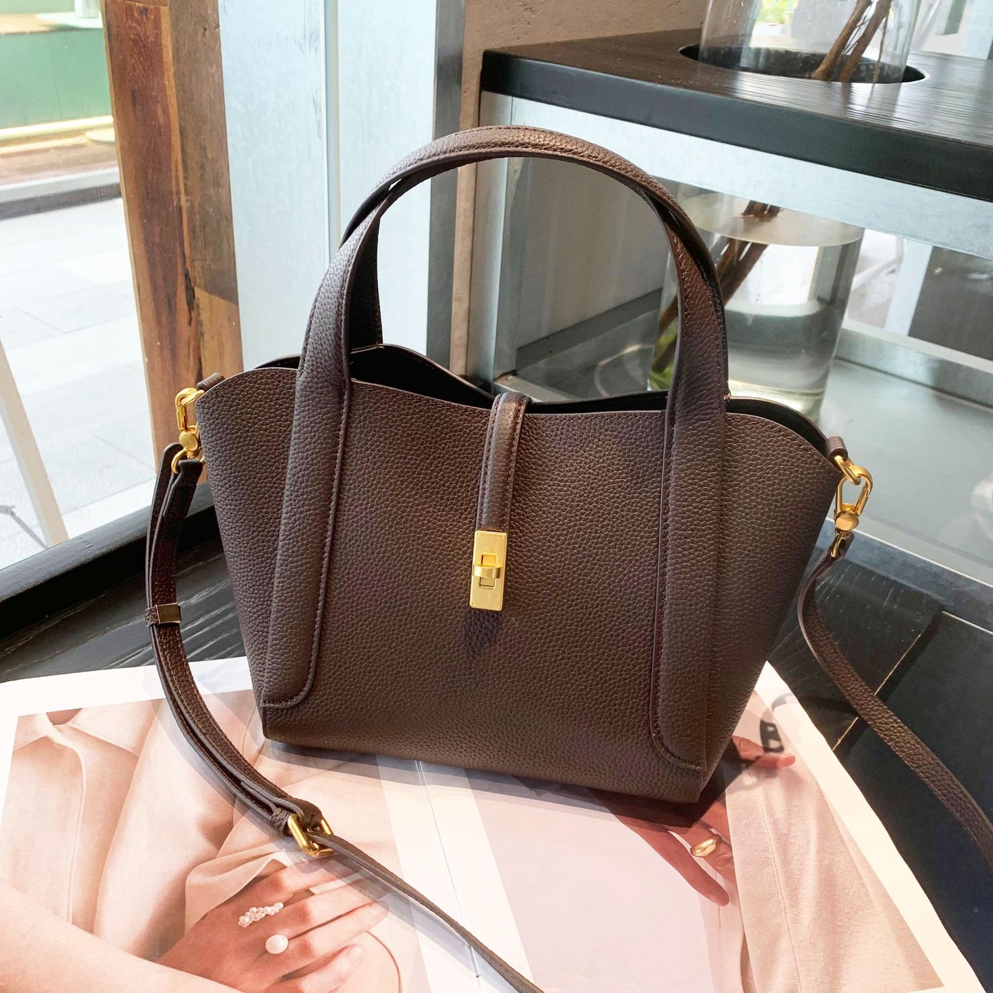 Genuine Top Layer Cowhide Basket Bucket Bag for Women, New Large Capacity Top Handle Crossbody Purse, Versatile Everyday Handbag for Ladies