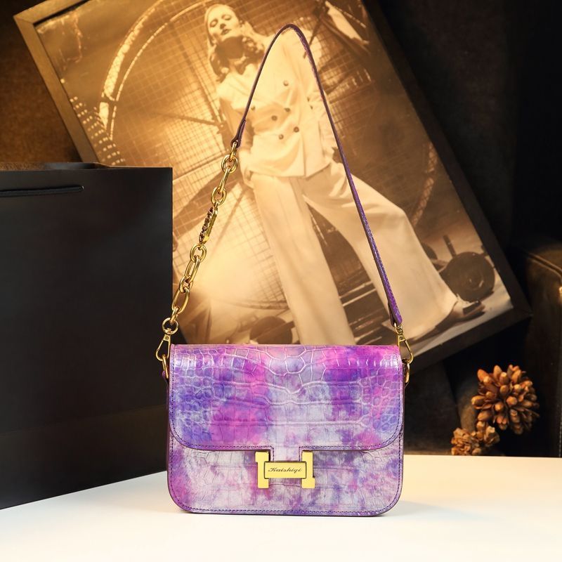 Small Square Croc-Embossed Genuine Leather Crossbody Bag for Women – Elegant Shoulder Handbag with Premium Textured Finish, A Chic Compact Purse for Everyday Style