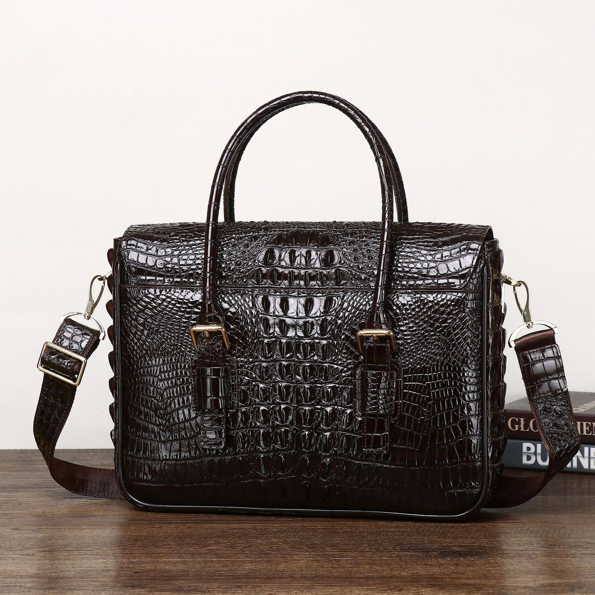 New Arrival Croc-Effect Business Briefcase for Men, A High-End Casual Top-Handle Shoulder Crossbody Bag with Sophisticated Design