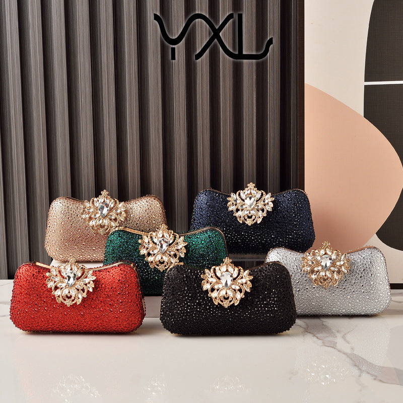 Elegant Luxury Rhinestone Evening Clutch for Women, A Sparkly Formal Dress Party Handbag Perfect for Cheongsam Banquets & Special Occasions