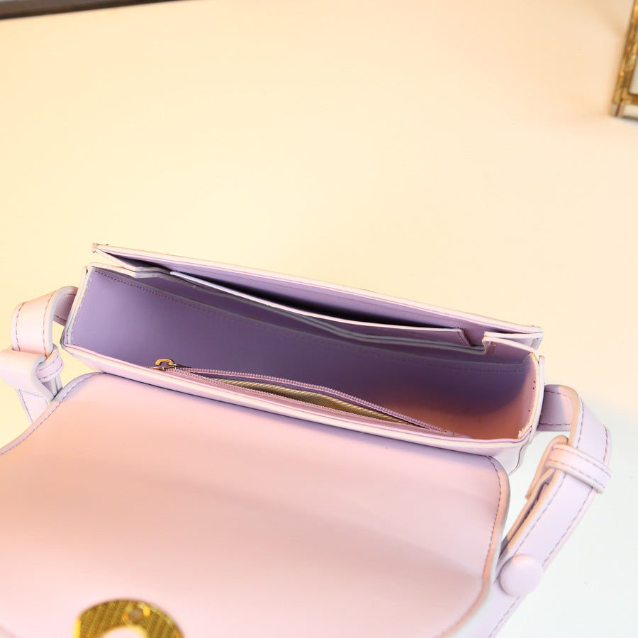Vintage Saddle Bag for Women Korean Style Half-Moon Shoulder Crossbody Purse, Premium Textured Handbag with Versatile Elegant Design