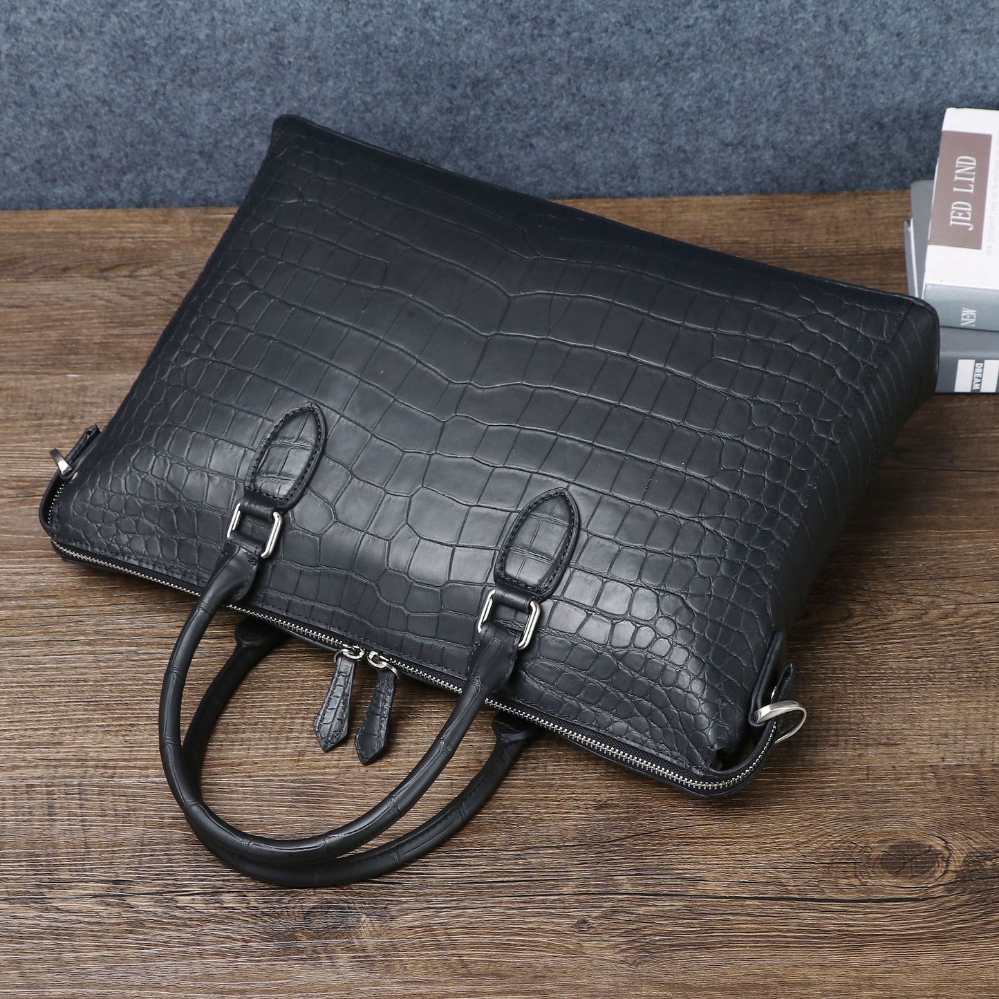 New Arrival Matte Black Croc-Effect Business Briefcase for Men, A Shoulder Crossbody Travel Bag with Laptop Compartment & Trendy Design