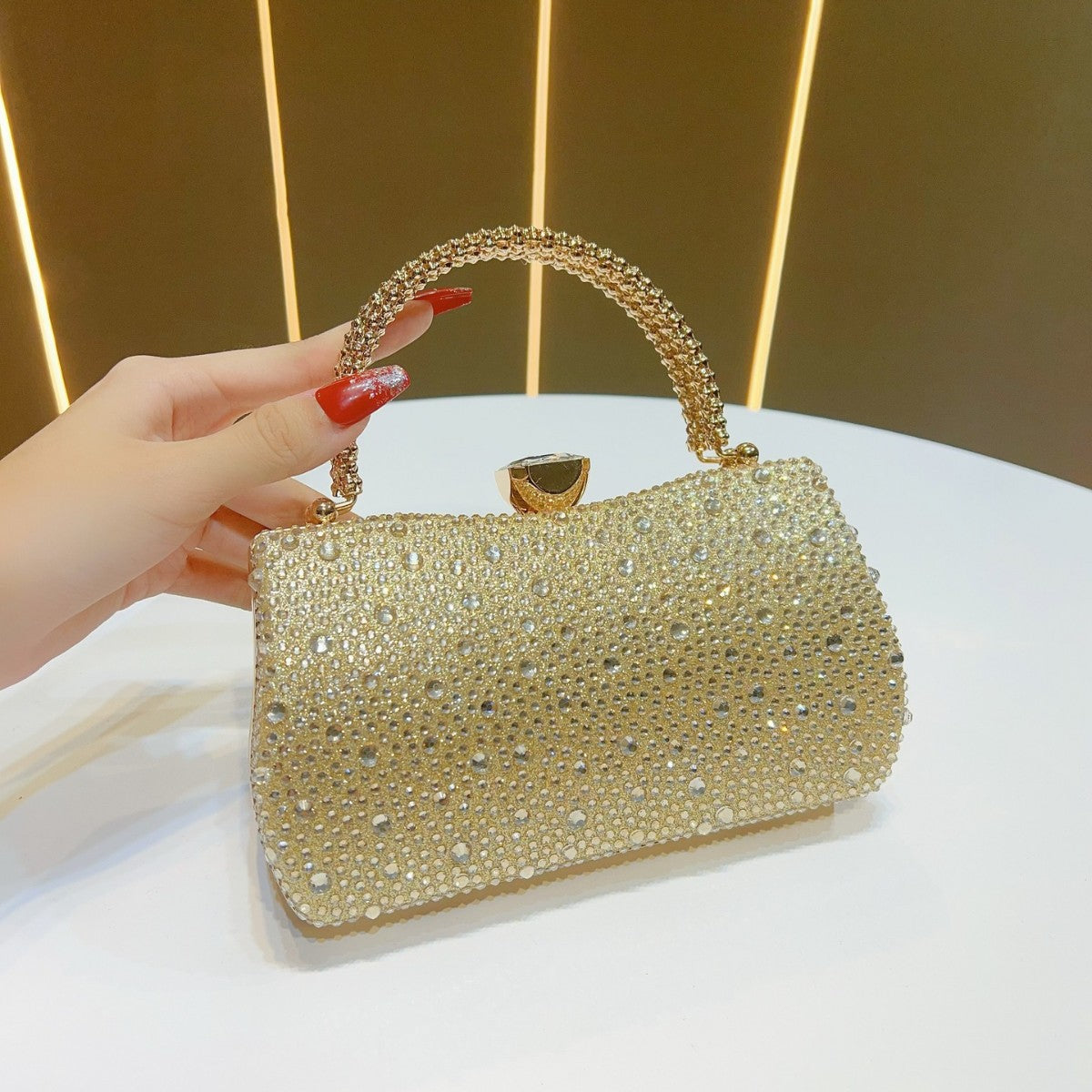 Dazzling Rhinestone-Embellished Light Luxury Evening Clutch for Women, A Sparkly Crystal-Studded Banquet Top-Handle Crossbody Bag with Premium Glamorous Design, Perfect for Formal Dresses Weddings & Special Occasions