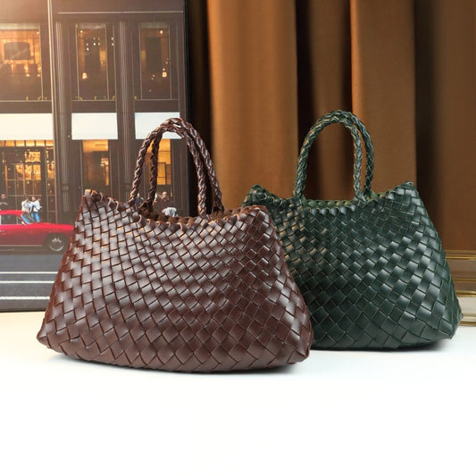Handwoven Shell Basket Bag for Women Light Luxury Shoulder Handbag, Large Capacity Vintage Casual Purse with Artisan Woven Texture