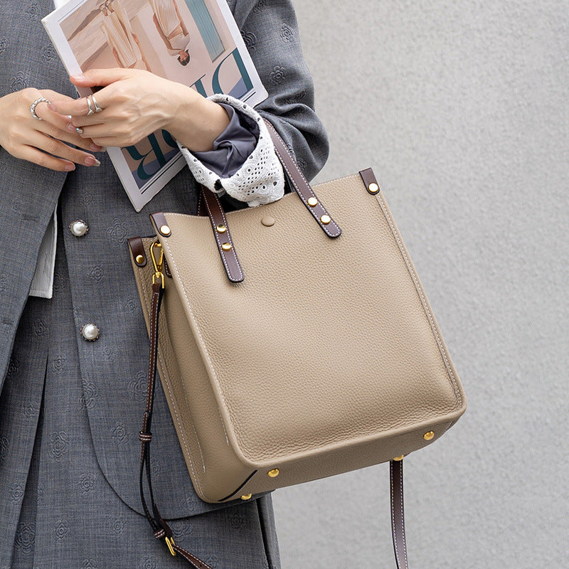 Genuine Leather Tote Bag for Women Large Capacity Commuter Shoulder Handbag, Premium Versatile Purse with Timeless Elegance