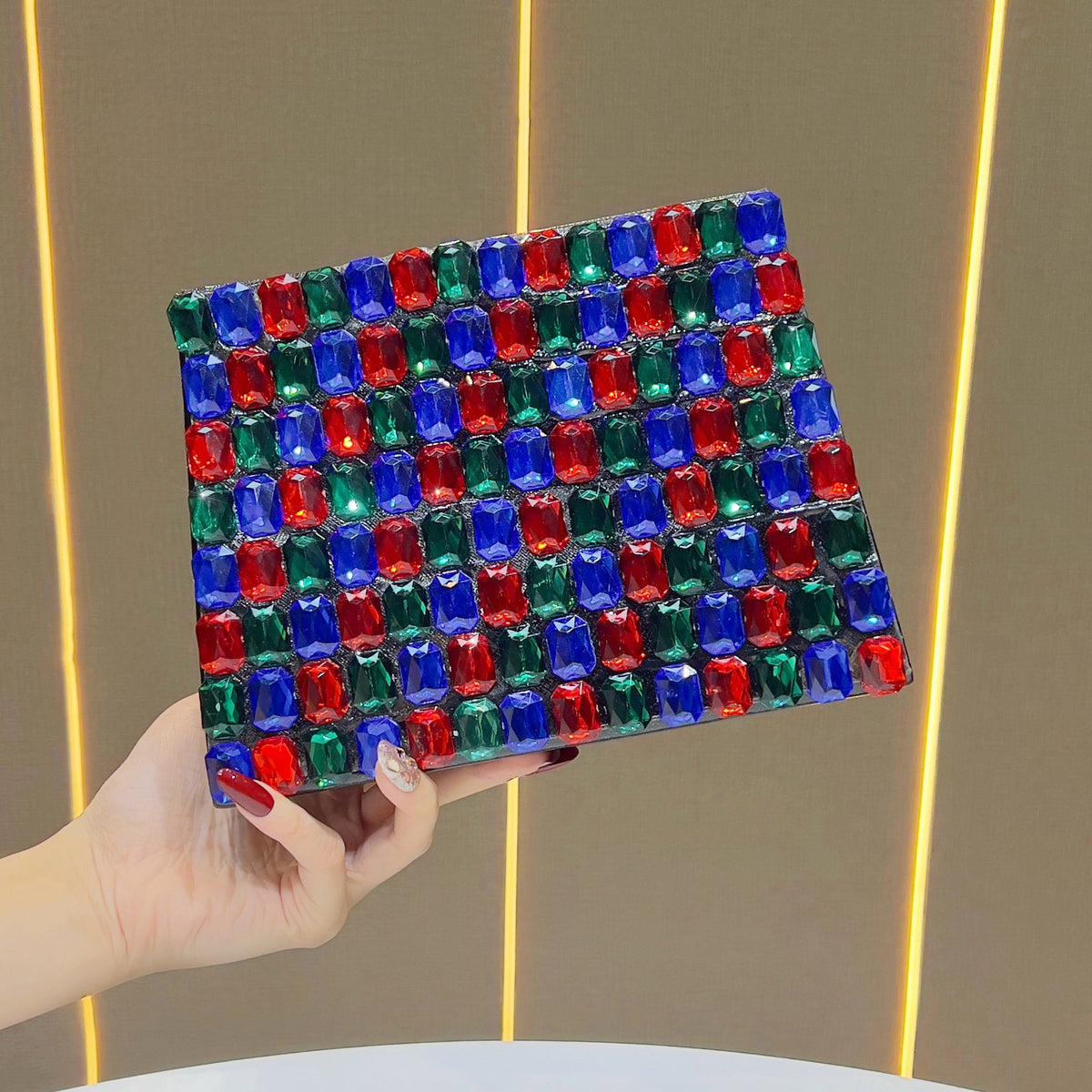 Dazzling Rhinestone-Embellished Square Clutch for Women, A Luxurious Small Top-Handle Handbag with Removable Crossbody Shoulder Strap, Perfect for Banquets Weddings & Formal Gowns