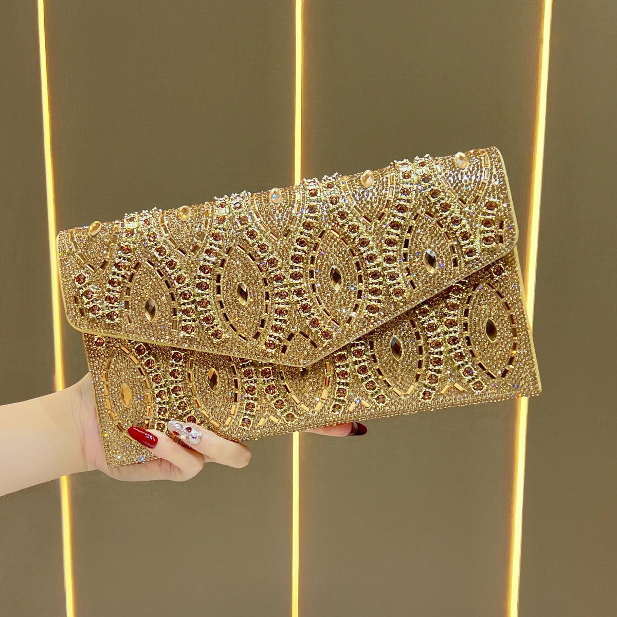 Women's Rhinestone-Embellished Envelope Evening Clutch, Exquisite Chain Crossbody Shoulder Bag with New Stylish Design, Versatile Purse