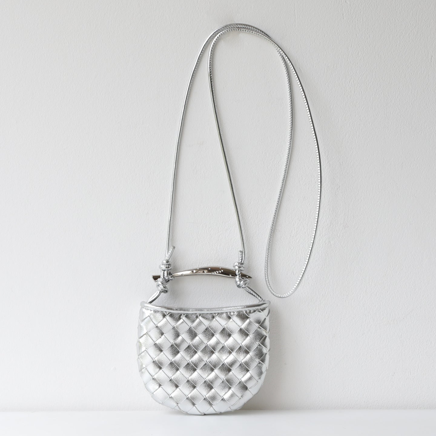 Handwoven Sardine Mini Lipstick Bag for Women Shoulder Handbag, Niche Fashion Purse with Unique Sculptural Design