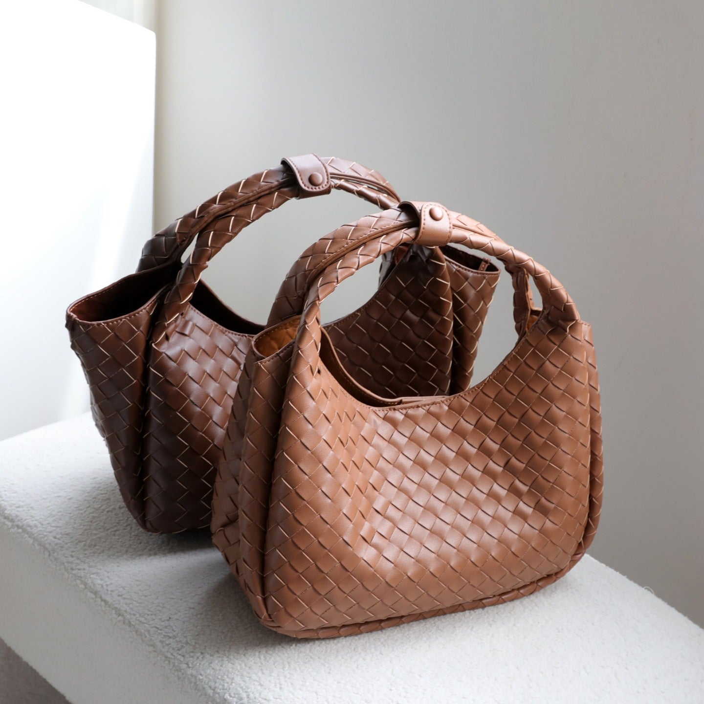 Handwoven Genuine Leather Underarm Tote Bag for Women Large Capacity Shoulder Handbag, Minimalist Commuter Purse with Artisan Texture