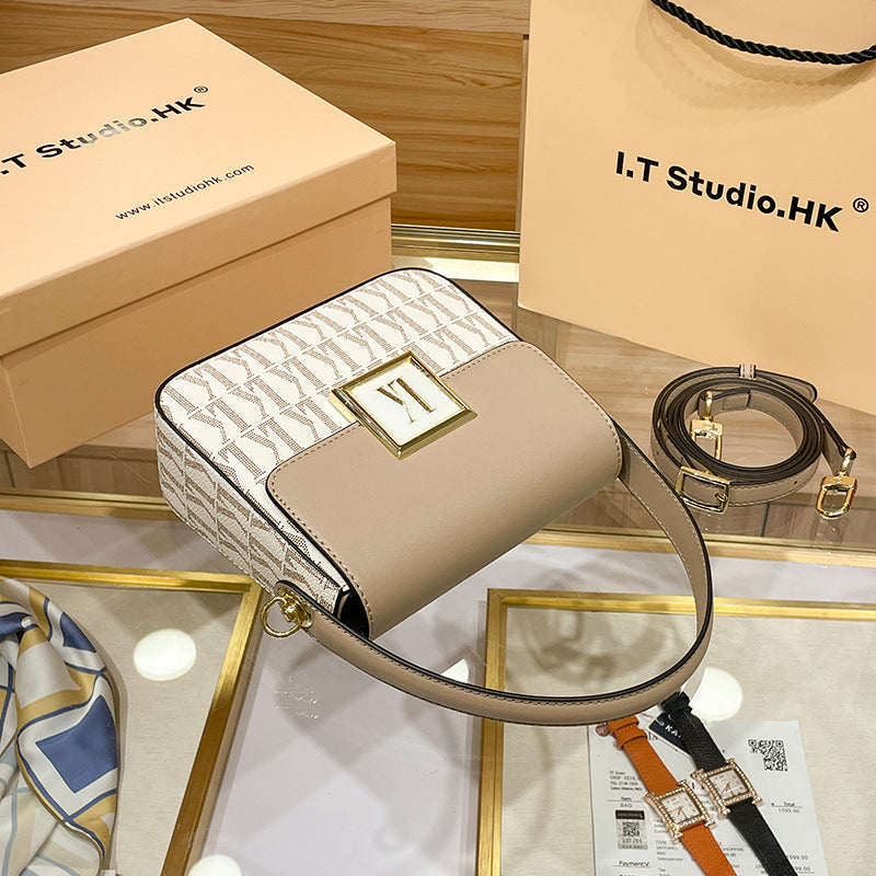 Genuine Leather Small Square Bag for Women, New Fashionable Versatile Shoulder Crossbody Underarm Purse, Trendy Everyday Handbag for Ladies