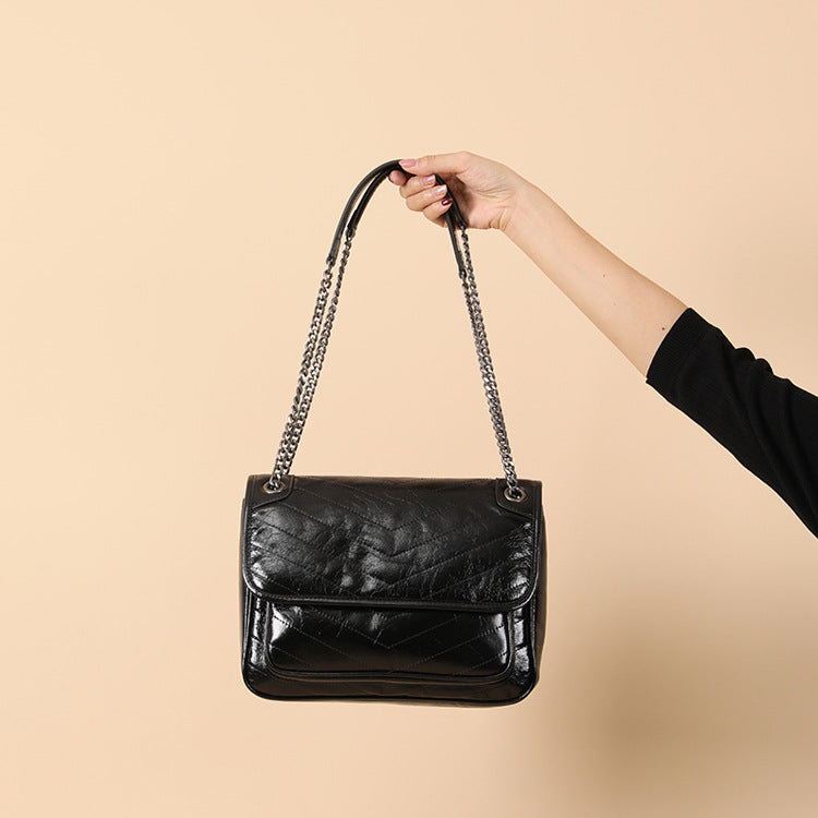 Spacious Quilted Chain Messenger Shoulder Underarm Bag for Women | Classic Trendy Genuine Leather Handbag with Premium High-Quality Finish | Versatile Everyday Purse for Work, Errands & Chic Style