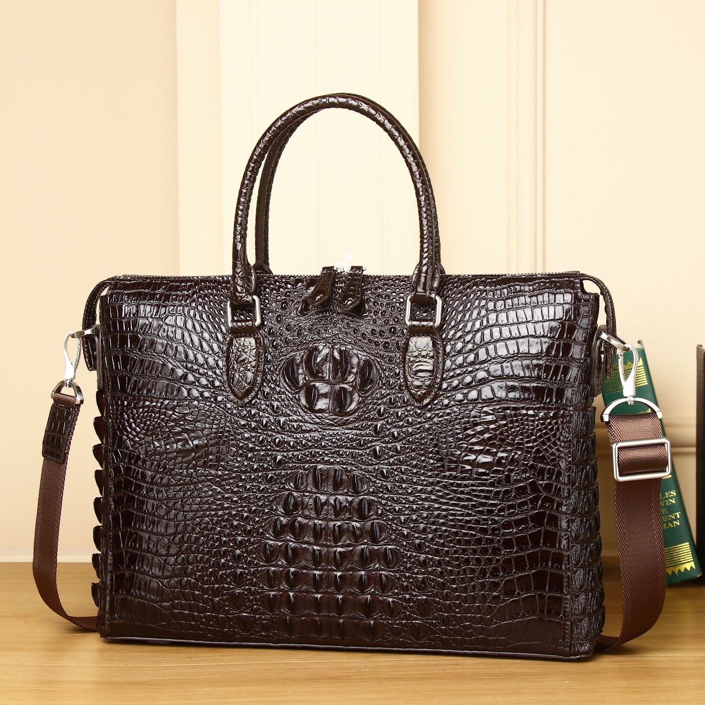 New Arrival Croc-Effect Business Briefcase for Men, A High-End Top-Handle Laptop Shoulder Crossbody Bag with Large Capacity