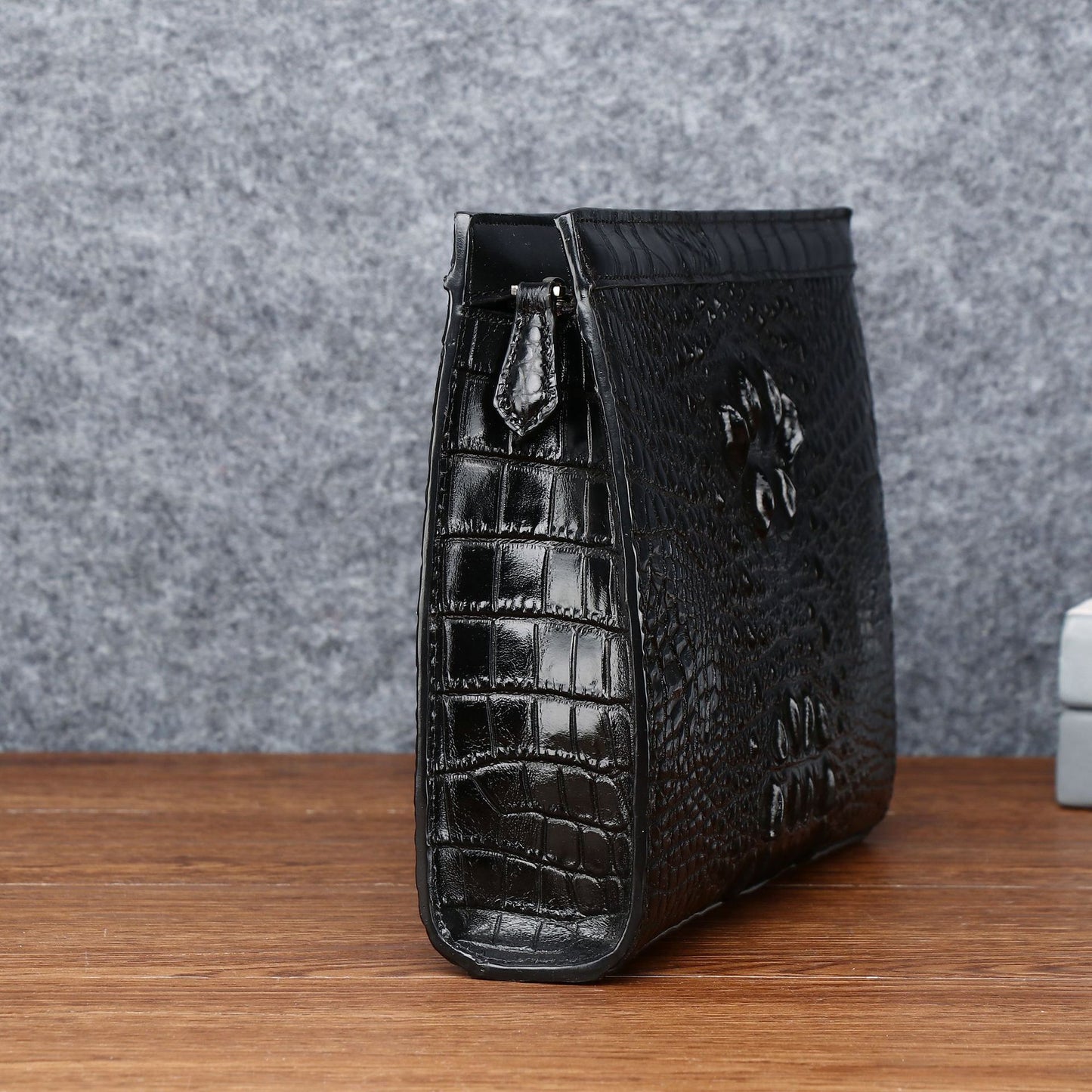 New Arrival Croc-Effect Large Clutch Bag for Men, A Multi-Functional Business Toiletry Organizer with High-End Classic Design, Perfect for Travel & Daily Use