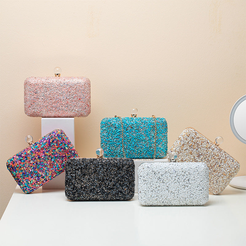 Dazzling Rhinestone Embellished Evening Bag for Women, A Vintage European & American Style Banquet Purse Perfect for Cheongsam Formal Dresses & Special Occasions