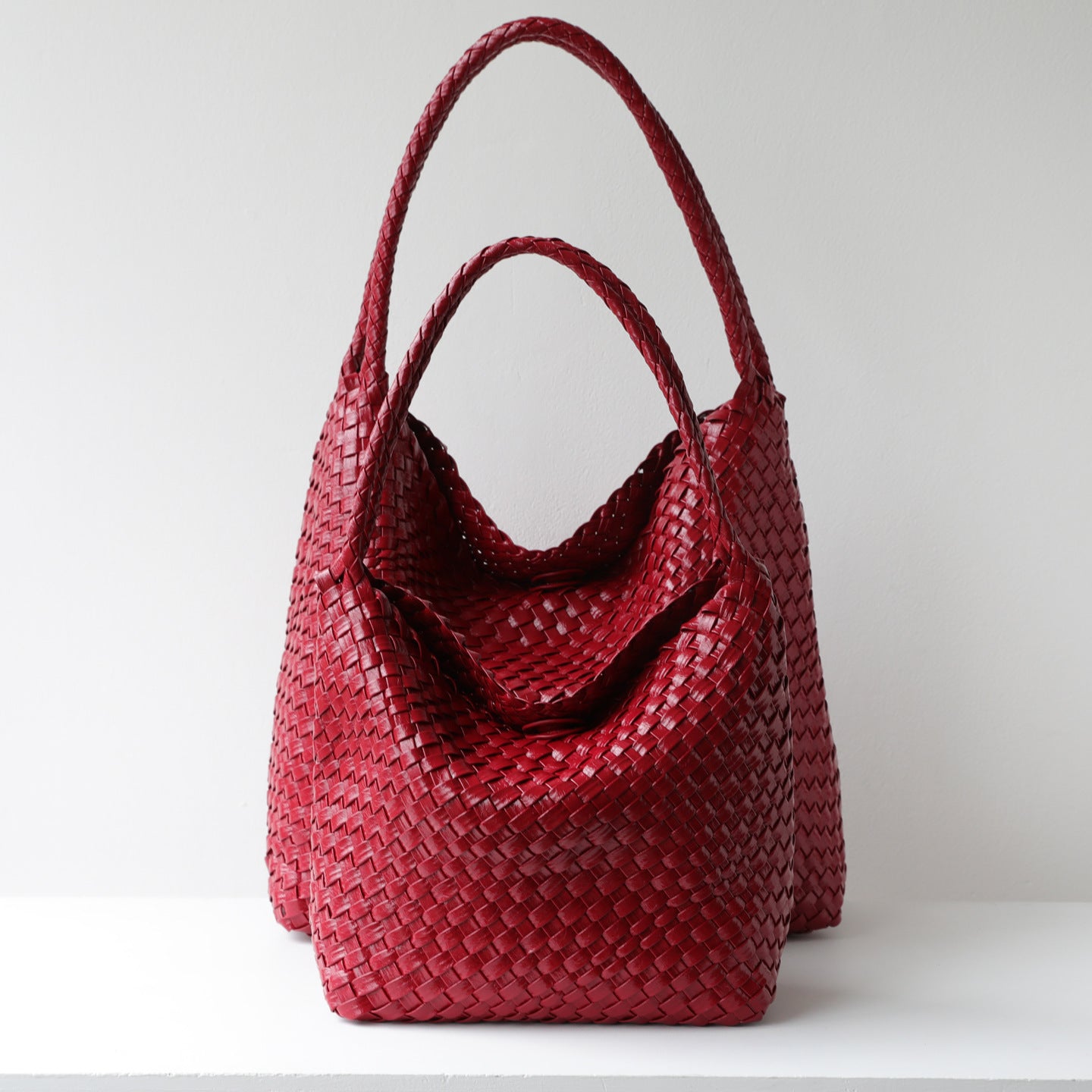 Handwoven Leather Tote Bag for Women Spring Summer Minimalist Large Capacity Shoulder Handbag, Soft Premium Purse with Artisan Craftsmanship