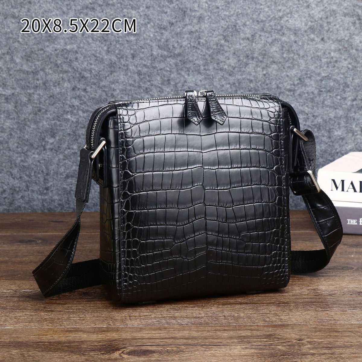 New Arrival Croc-Effect Business Shoulder Bag for Men, A Trendy Crossbody Backpack with Fashionable Design, Perfect for Outdoor & Everyday Use