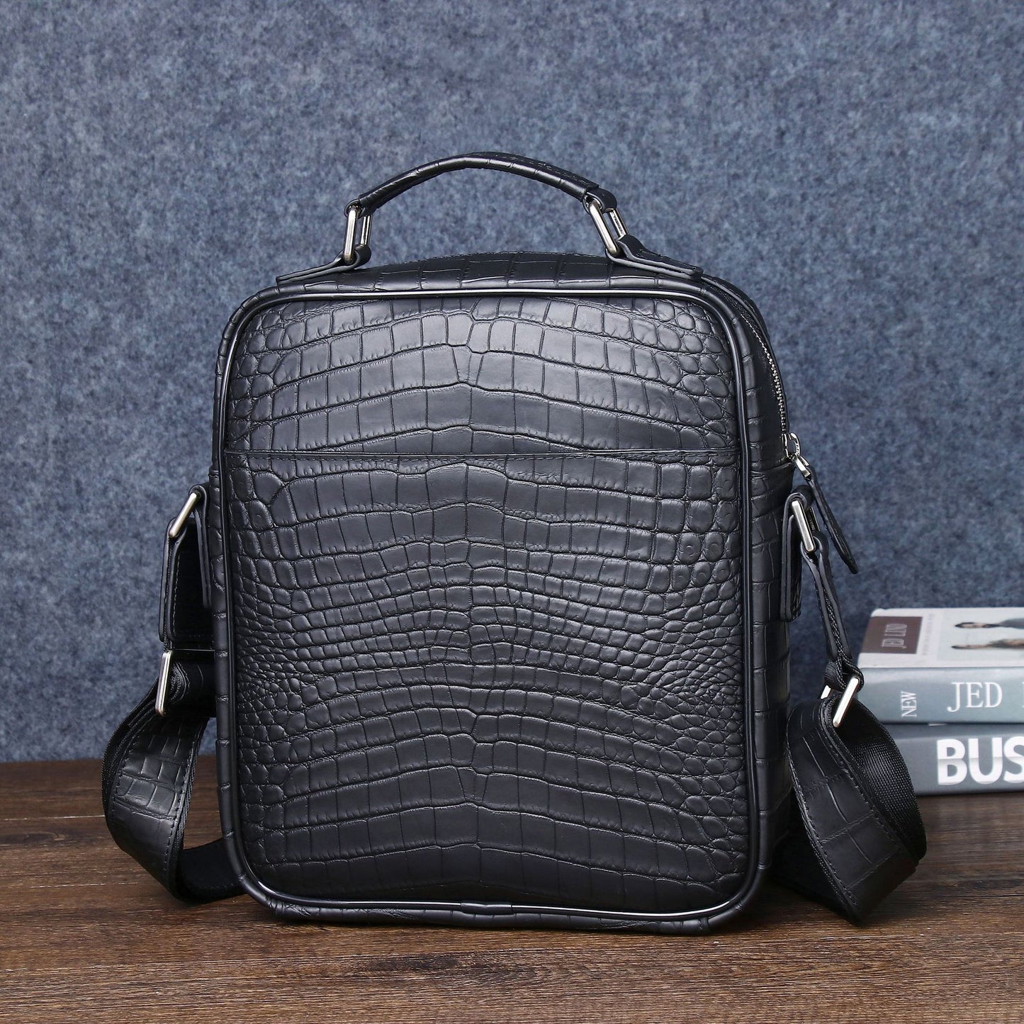New Arrival Matte Croc-Effect Outdoor Shoulder Bag for Men, A Fashionable Top-Handle Crossbody Satchel with Business Backpack Design