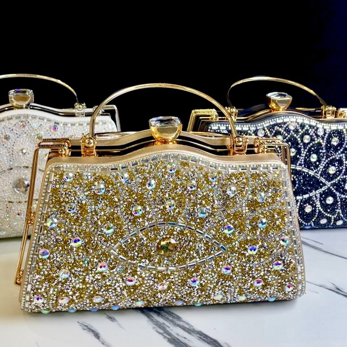 Women's Rhinestone-Embellished Evening Clutch, Exquisite Cheongsam Banquet Handbag with Top Handle, Glamorous Crystal Purse for Formal Events