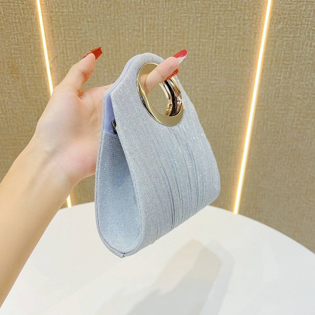 Elegant Pleated Evening Bag for Women, A Romantic Wedding Banquet Clutch with Glamorous Top-Handle & Shoulder Crossbody Design, Perfect for Formal Dresses