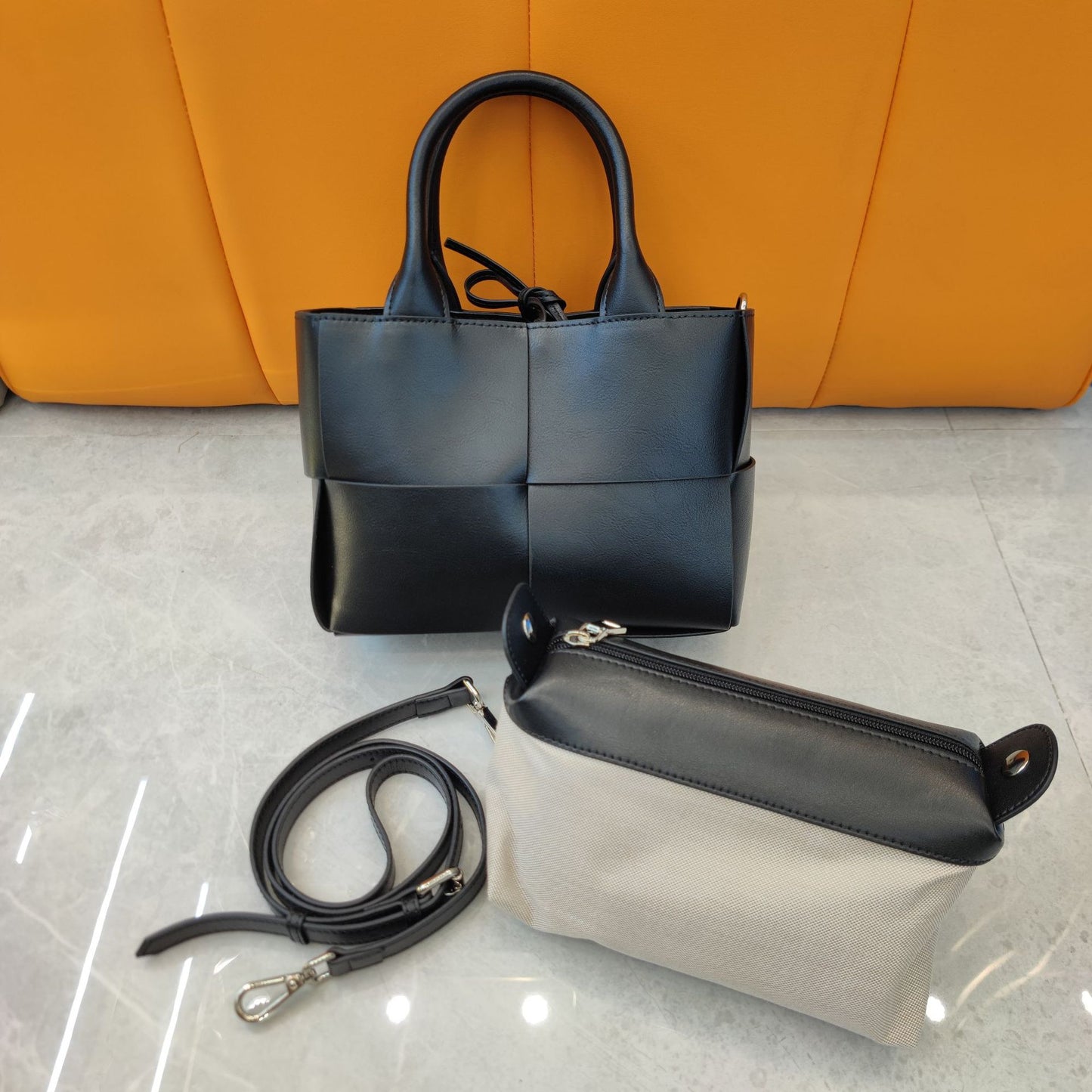 New Genuine Leather Woven Tote Bag for Women, Small Cowhide Shoulder Handbag, Fashion Crossbody Purse with 4-Compartment Design