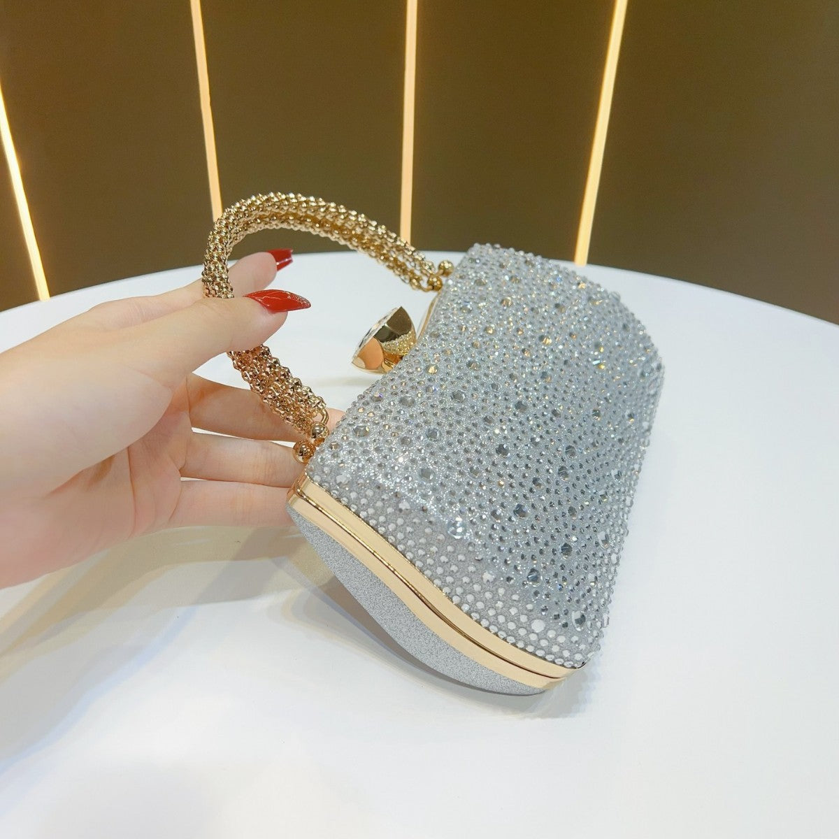 Dazzling Rhinestone-Embellished Light Luxury Evening Clutch for Women, A Sparkly Crystal-Studded Banquet Top-Handle Crossbody Bag with Premium Glamorous Design, Perfect for Formal Dresses Weddings & Special Occasions