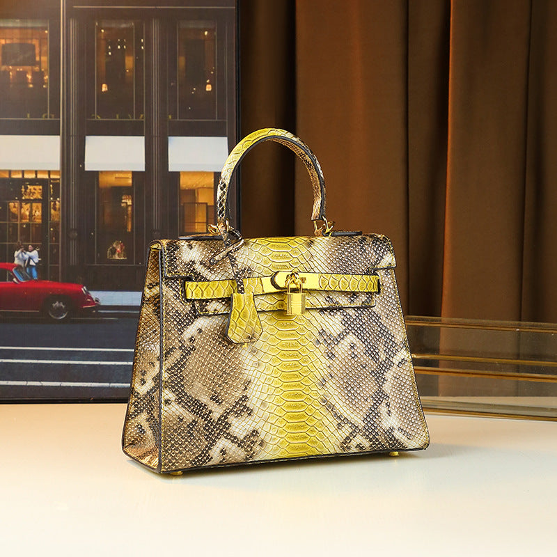 New Arrival Snake-Effect Kelly-Inspired Business Commuter Bag for Women, A Large Capacity Vintage Top-Handle Crossbody Handbag with Premium Design, Perfect for Moms