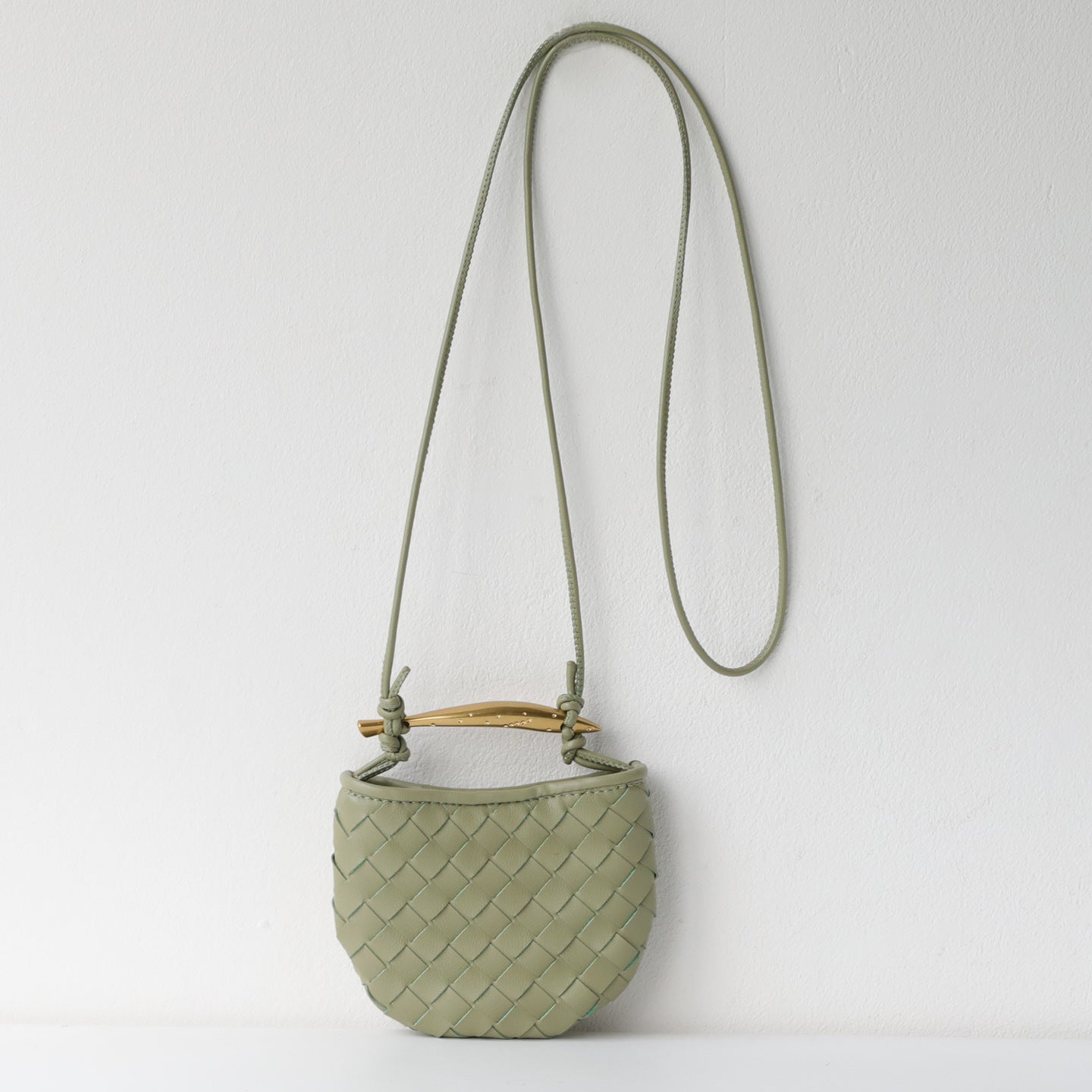Handwoven Sardine Mini Lipstick Bag for Women Shoulder Handbag, Niche Fashion Purse with Unique Sculptural Design
