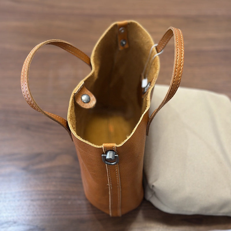 Genuine Vegetable-Tanned Leather Mini Bag for Women, New Spring Fashionable Versatile Shoulder Crossbody Purse, Trendy Small Handbag for Ladies