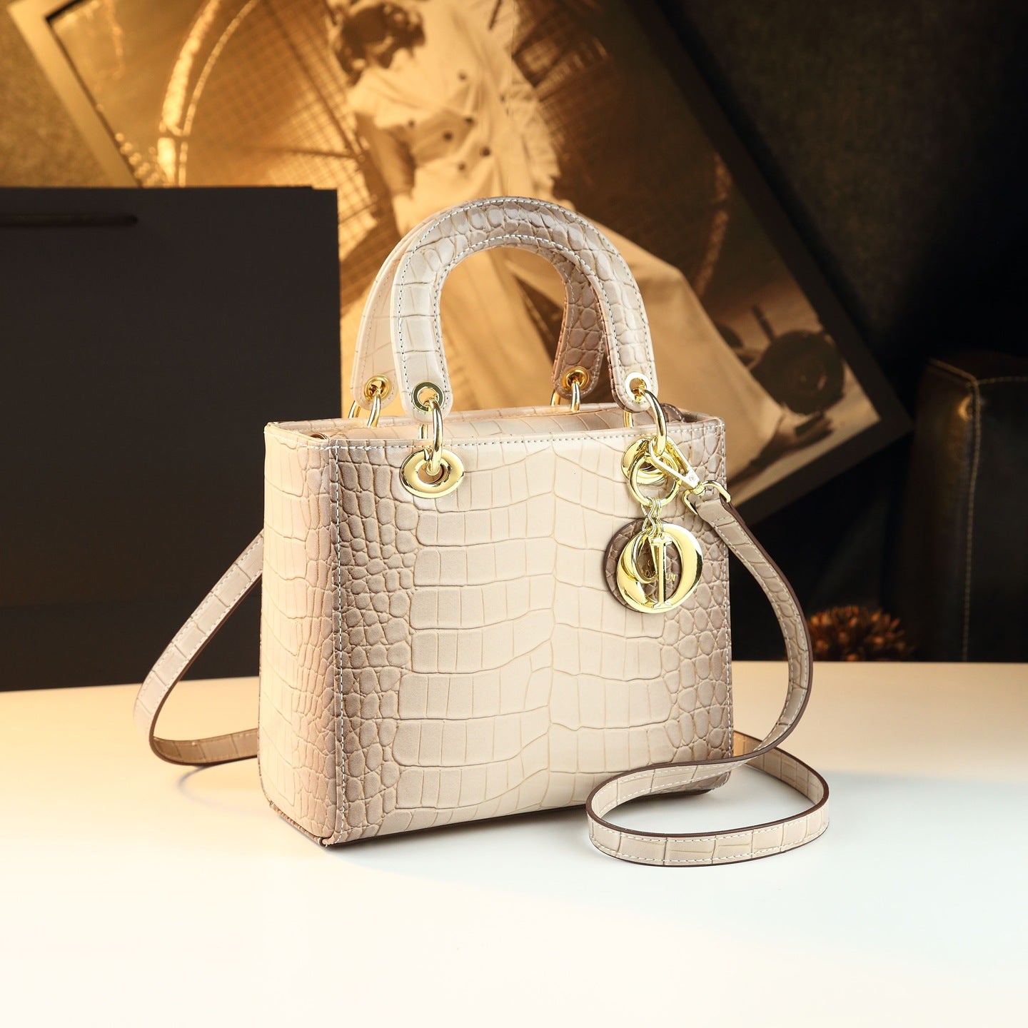 New Arrival Lady-Inspired Croc-Effect Leather Bag for Women, A Light Luxury Shoulder Crossbody Top-Handle Handbag with Textured Premium Design
