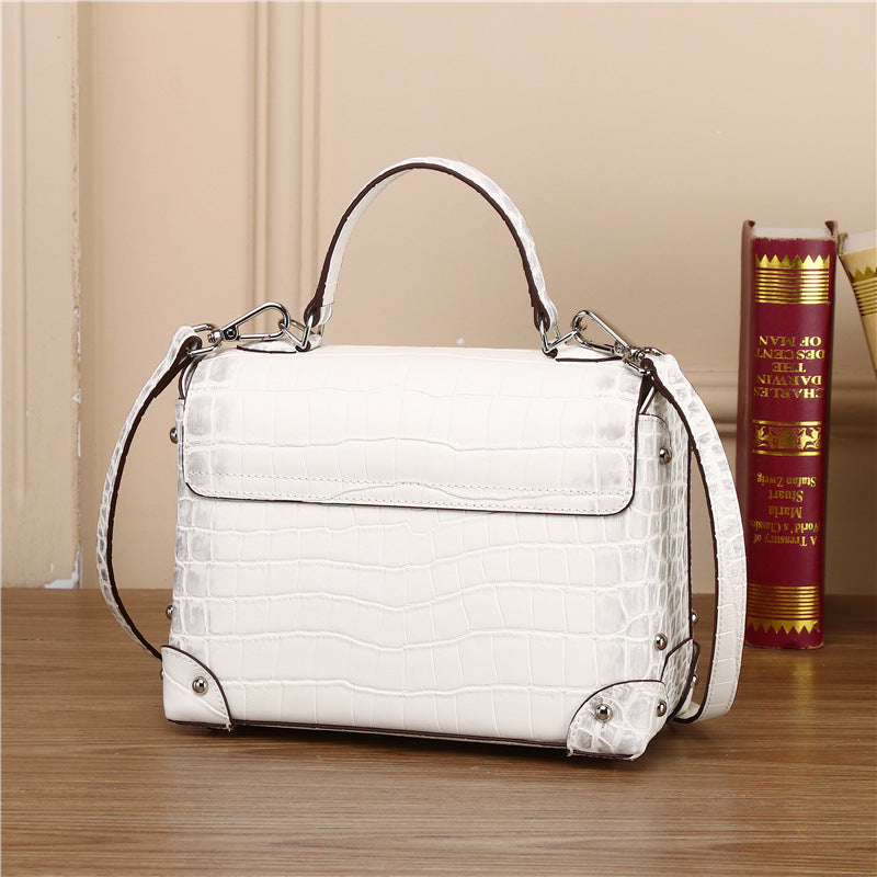 New Arrival Croc-Effect Genuine Leather Box Bag for Women, A Structured Doctor Shoulder Crossbody Handbag with Large Capacity & Fashionable Everyday Design