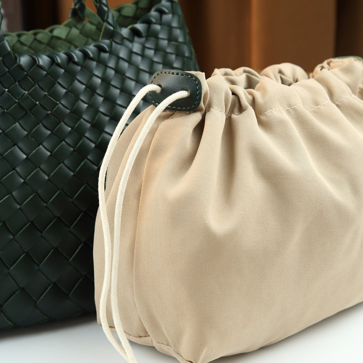 Handwoven Shell Basket Bag for Women Light Luxury Shoulder Handbag, Large Capacity Vintage Casual Purse with Artisan Woven Texture