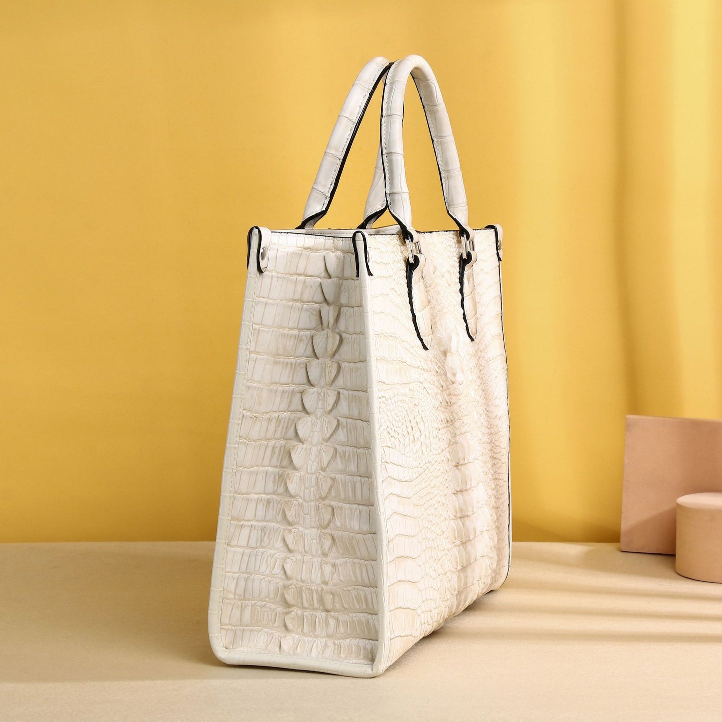 New Arrival Croc-Effect Large Capacity Tote Bag for Women, A Minimalist Versatile Shoulder Crossbody Handbag with Fashionable Everyday Design