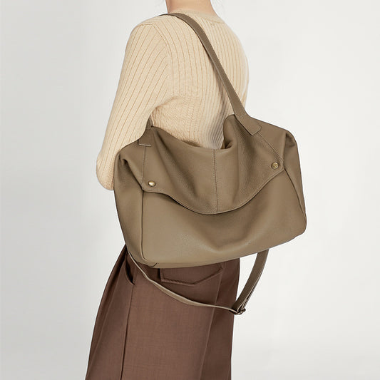 Soft Genuine Leather Tote Bag for Women Large Capacity Vintage Shoulder Handbag, Elegant Purse with Timeless Everyday Appeal