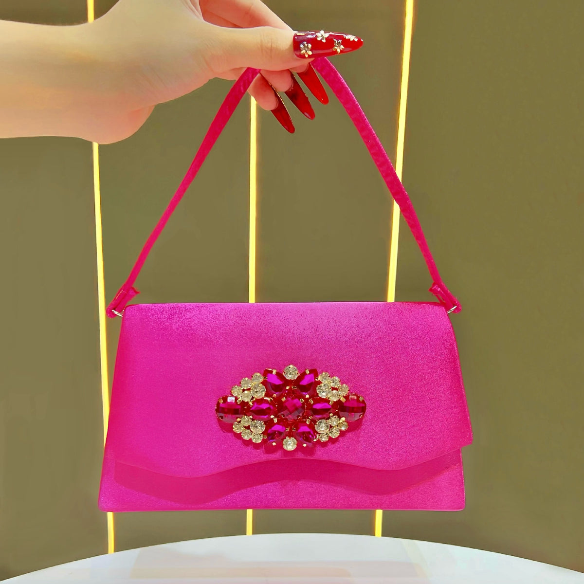 Elegant Rhinestone-Embellished Evening Bag for Women, A Unique Crystal-Studded Top-Handle Underarm Shoulder Purse with Boutique Design, Perfect for Formal Dresses Banquets Weddings & Special Occasions