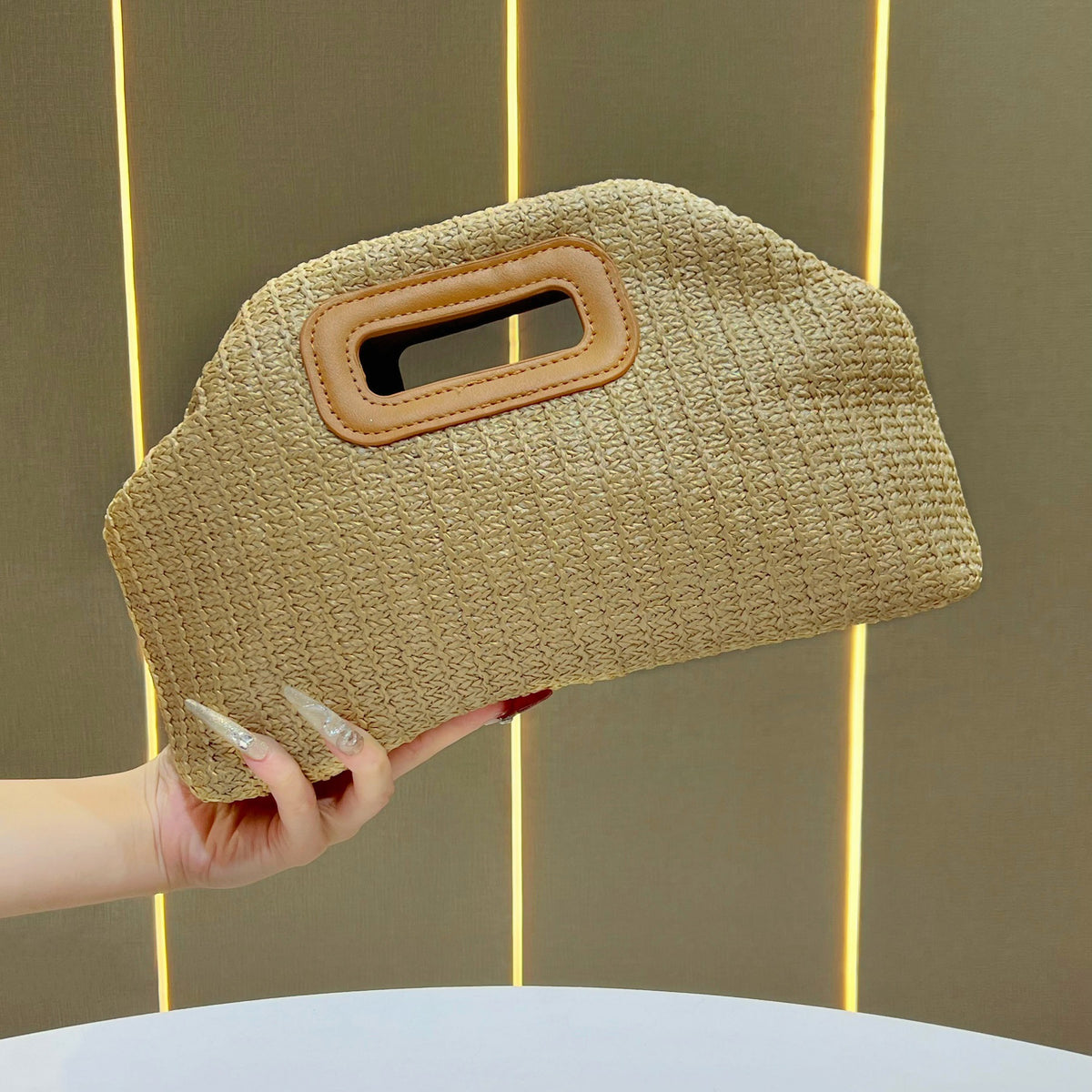 Women's Large Capacity Woven Straw Clutch Bag, Versatile Chain Crossbody Shoulder Handbag with Boho Design, Summer Beach Purse