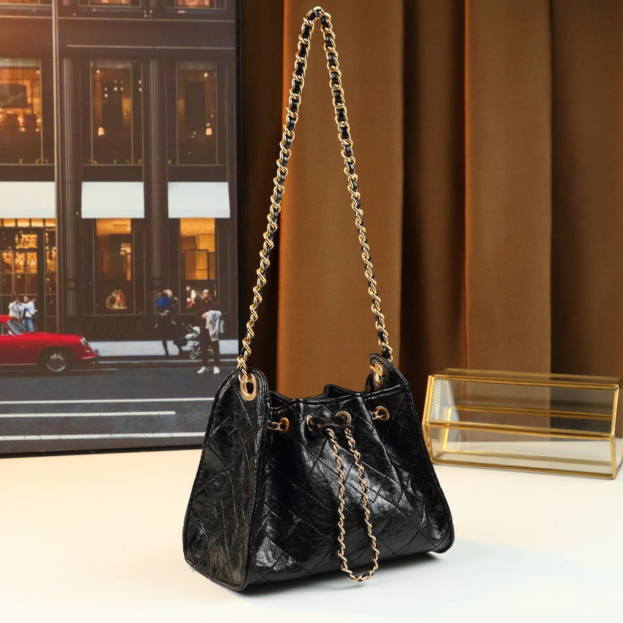 Quilted Drawstring Bucket Bag for Women Creamy Chain Shoulder Crossbody Handbag, Soft Versatile Purse with Sweet Spring Style