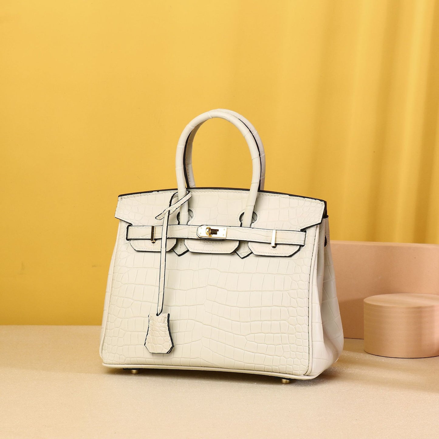 Classic Croc-Embossed Birkin-Inspired Tote Bag for Women, Large Capacity Turn-Lock Shoulder Crossbody Handbag with Vintage European Style, Versatile Everyday Purse