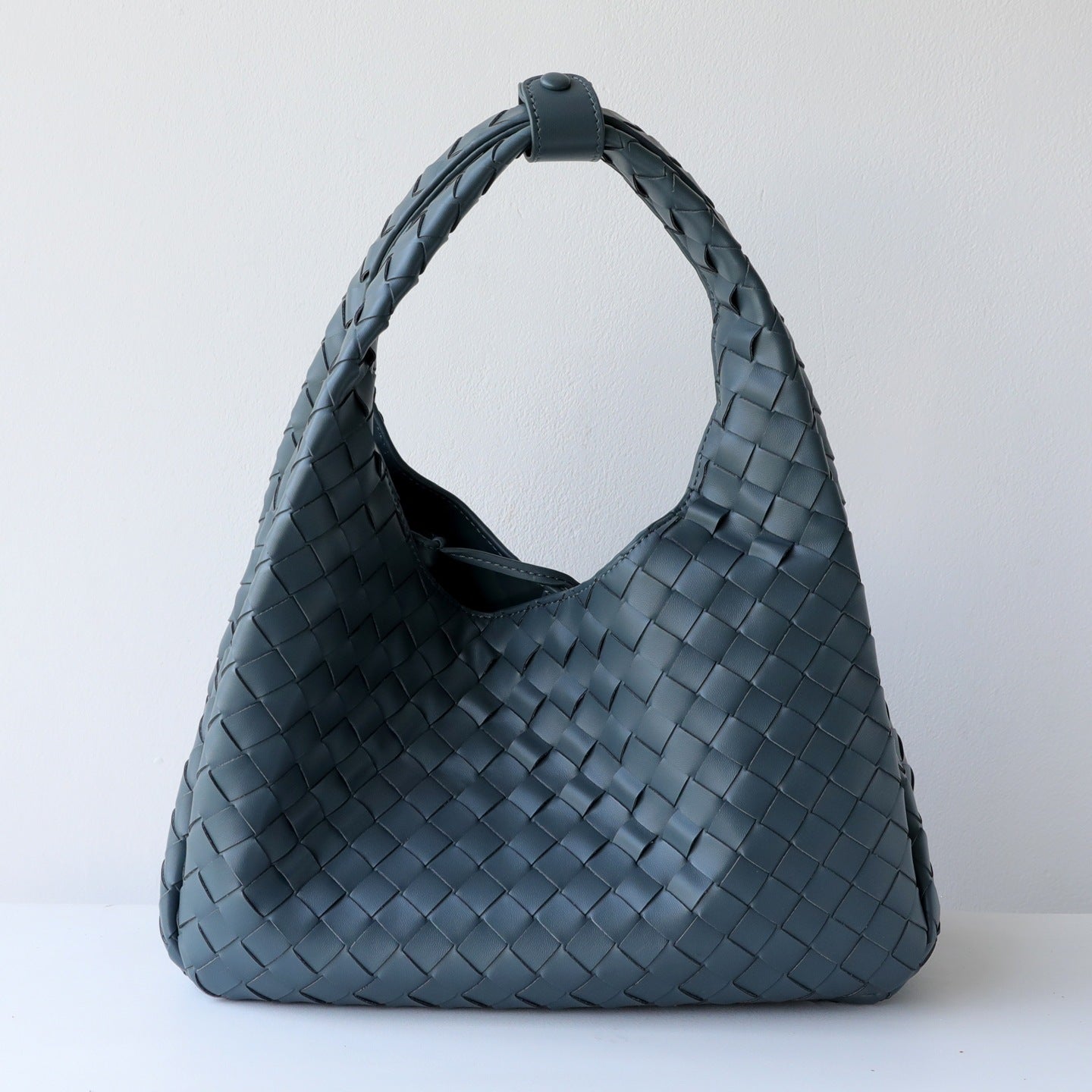 Handwoven Genuine Leather Underarm Tote Bag for Women Large Capacity Shoulder Handbag, Minimalist Commuter Purse with Artisan Texture