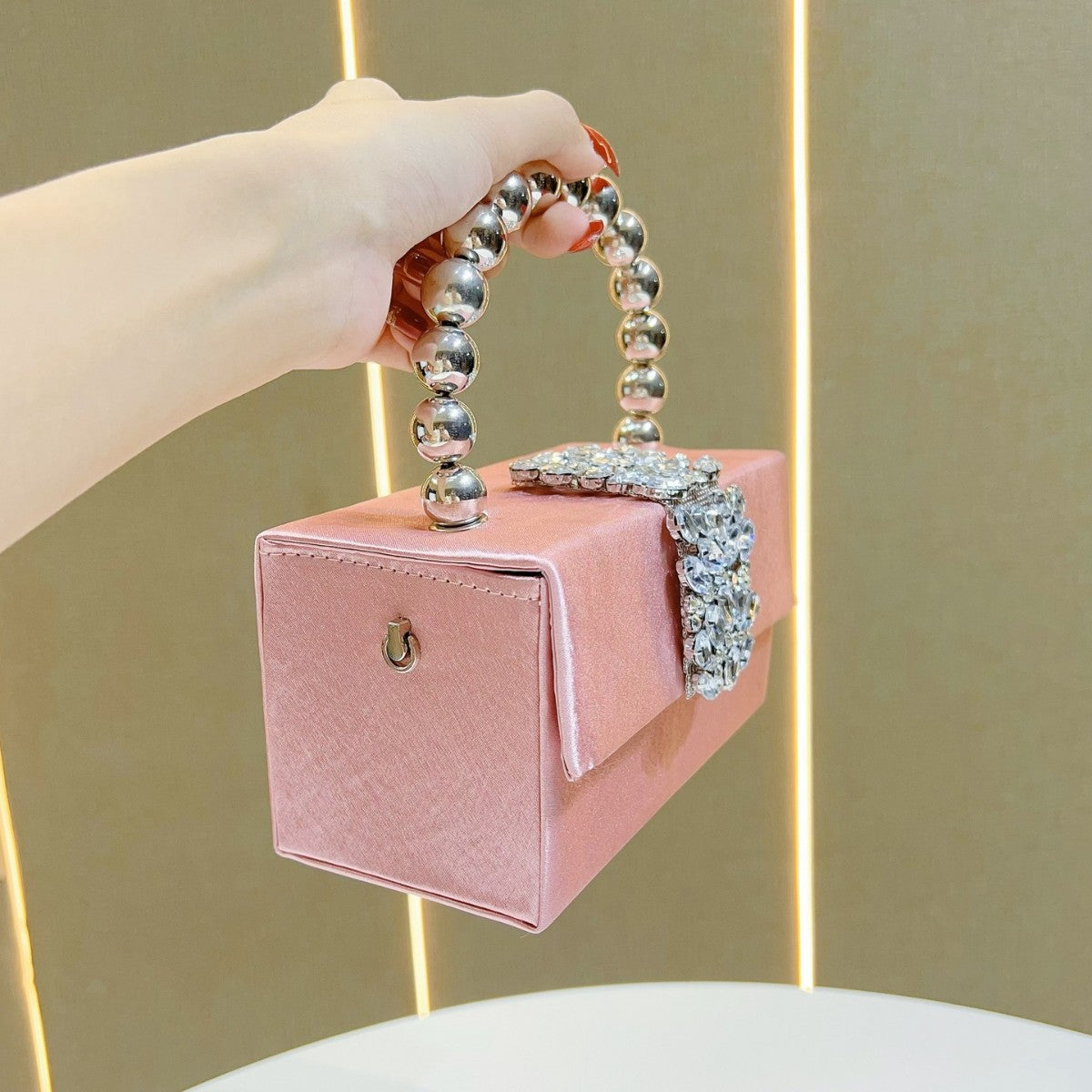 Chic French-Style Sparkly Rhinestone Box Clutch for Women, A Luxurious Silk Satin Small Square Bag with Elegant Pearl Accents & Removable Crossbody Strap, Perfect for Banquets Weddings & Formal Evening Events