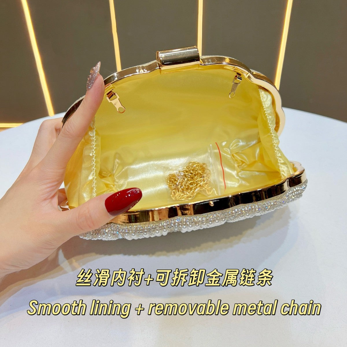 Women's Pearl Rhinestone-Embellished Shell Evening Clutch, New Glamorous Chain Crossbody Bag with Versatile Elegant Design, Premium Fashion Purse