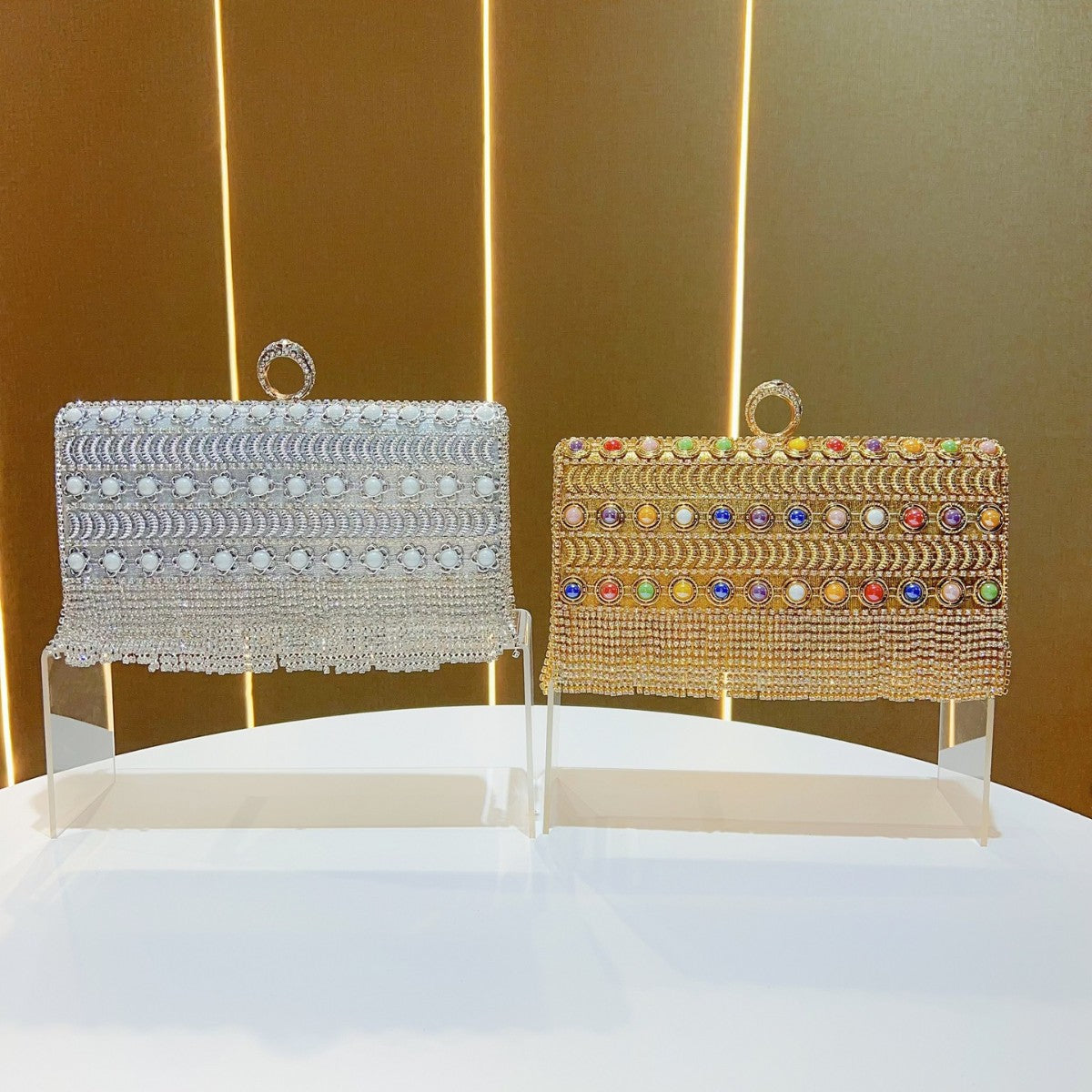 Women's Rhinestone Tassel Evening Clutch, Sparkly Crystal Banquet Bag for Formal Dress Party, Light Luxury Glamorous Purse