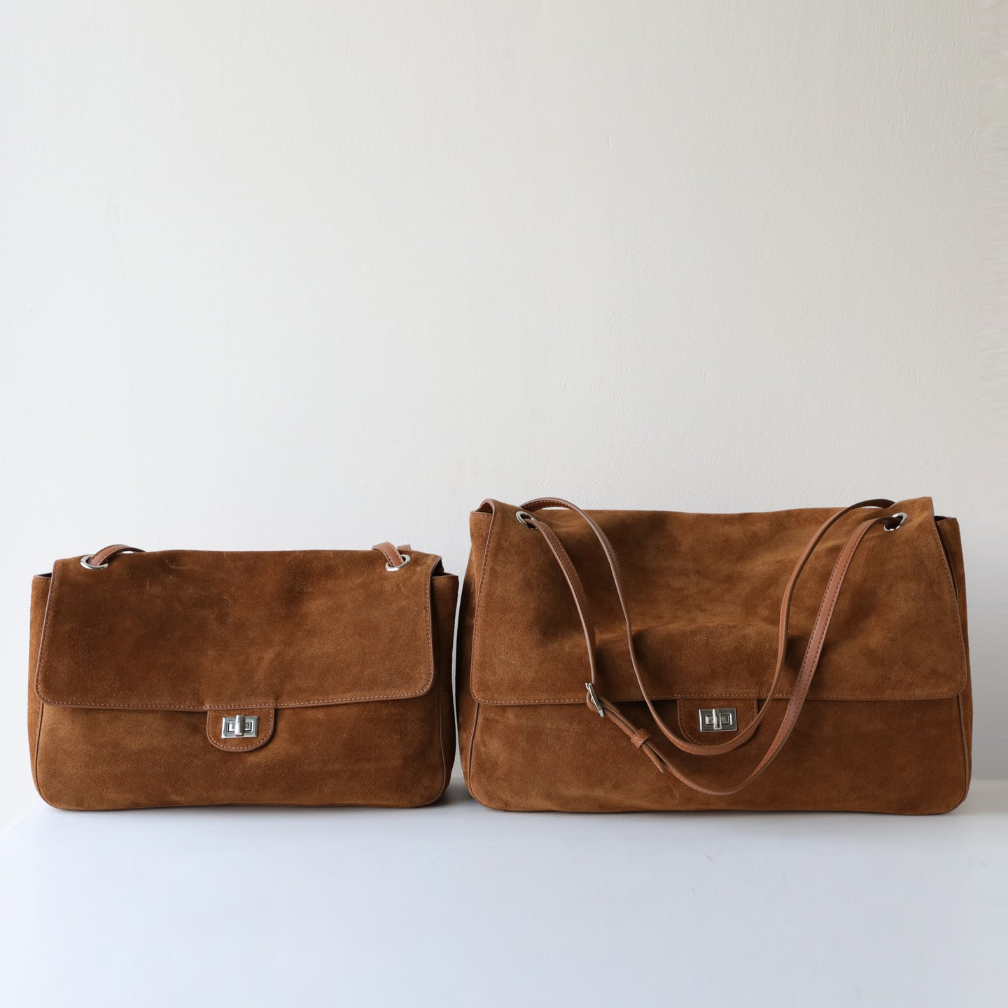 Frosted Cowhide Underarm Tote Bag for Women Large Capacity Vintage Commuter Shoulder Handbag, Premium Genuine Leather Purse with Soft Matte Finish