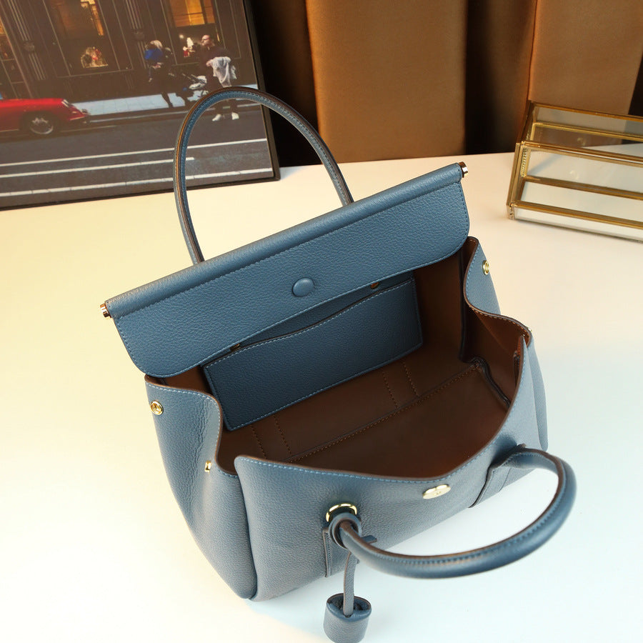 New Summer Haze Blue Pebbled Leather Tote Bag for Women, A Large Capacity 2-in-1 Commuter Shoulder Crossbody Handbag with Matching Pouch