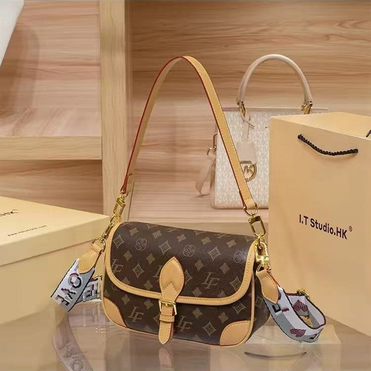 Genuine Leather Monogram Diane Baguette Bag for Women, New Trendy Shoulder Top Handle Crossbody Purse, Versatile Fashionable Everyday Handbag for Ladies