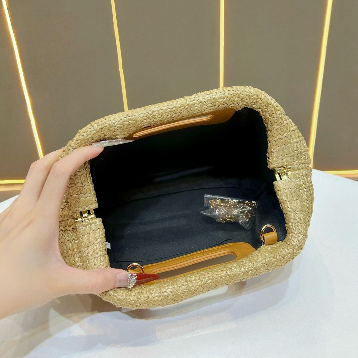 Women's Large Capacity Woven Straw Clutch Bag, Versatile Chain Crossbody Shoulder Handbag with Boho Design, Summer Beach Purse