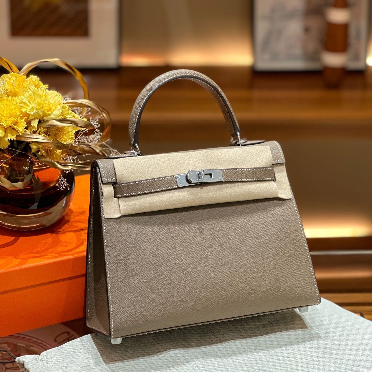 Genuine Leather Palm Pattern 2nd Gen Kelly-Style Handbag for Women, Gold & Silver Hardware Top Handle Shoulder Crossbody Purse, Fashionable Bag for Ladies